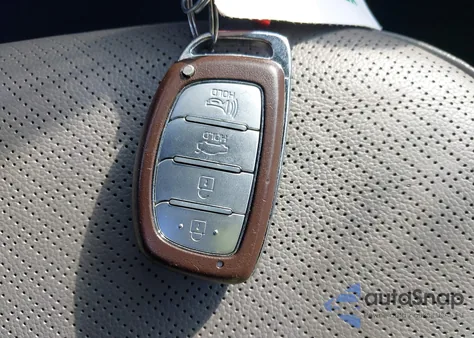 2020 Hyundai Elantra Limited from USA, damaged, VIN 5NPD84LF3LH627655